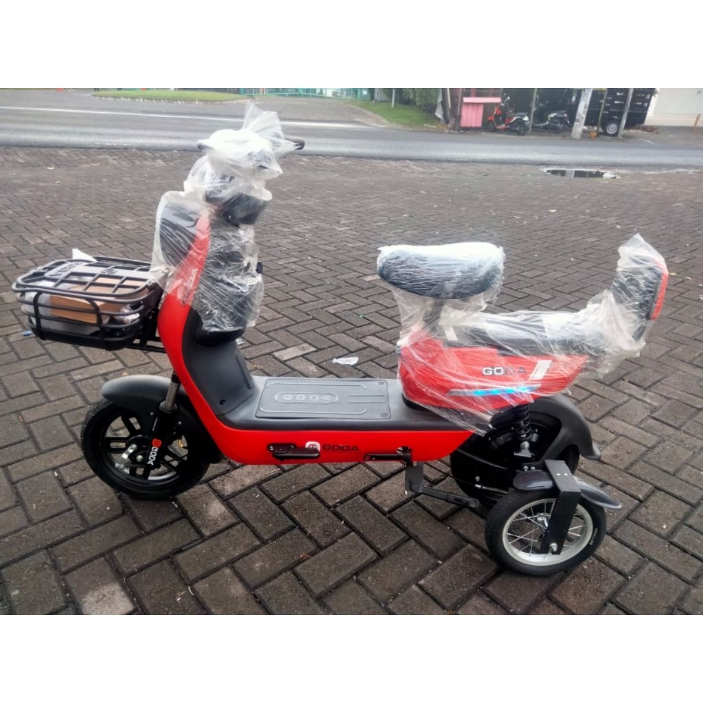 SEPEDA LISTRIK GODA 140DL + Roda Bantu.