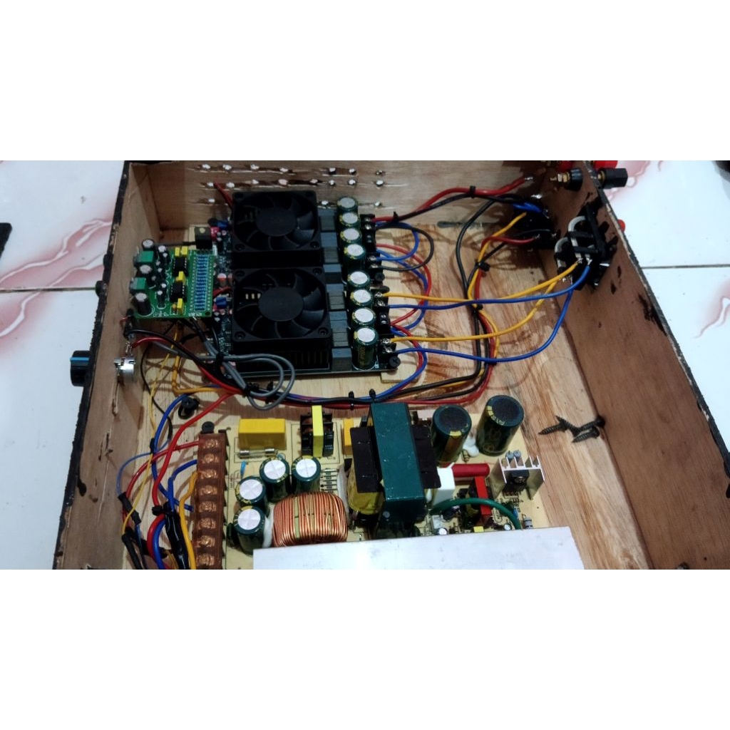 Power amplifier ZK-3002 rakitan 1200watt