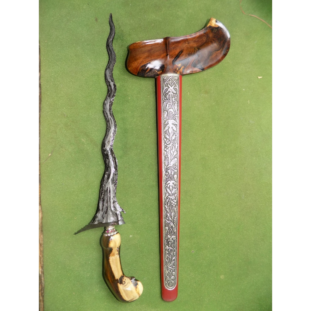 sabuk intan pamor segoro muncar perkiraan era pajang