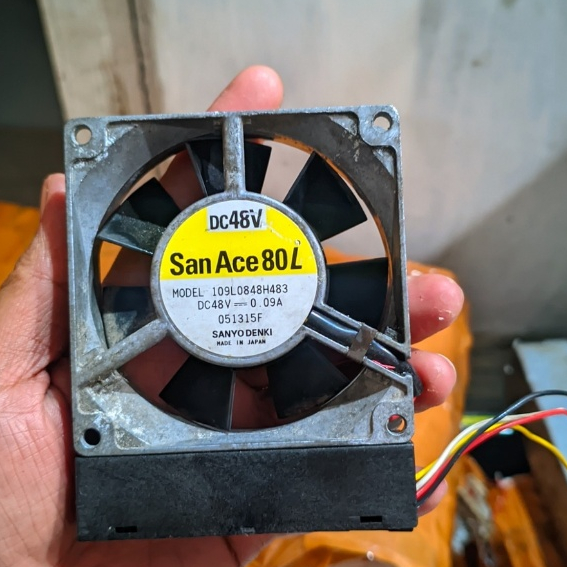 fan kipas 8cm×8cm 48v 0.09A body aluminum