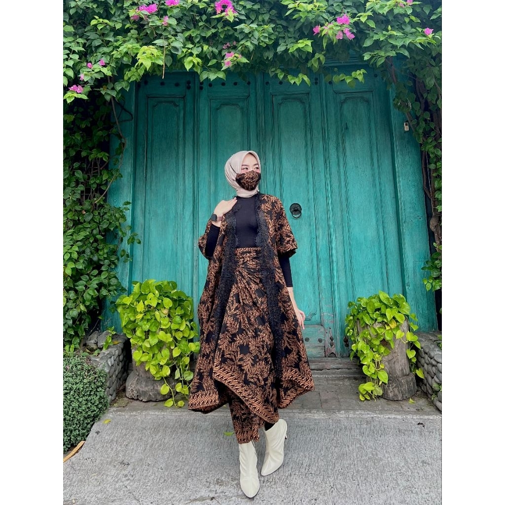 SETELAN BATIK SET ANDINI Motif DAUN elegant