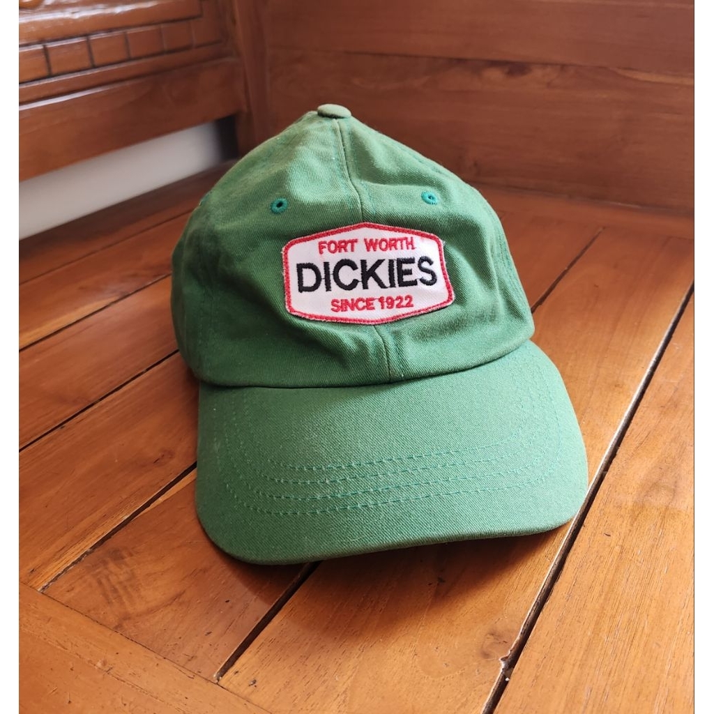 Topi dickies