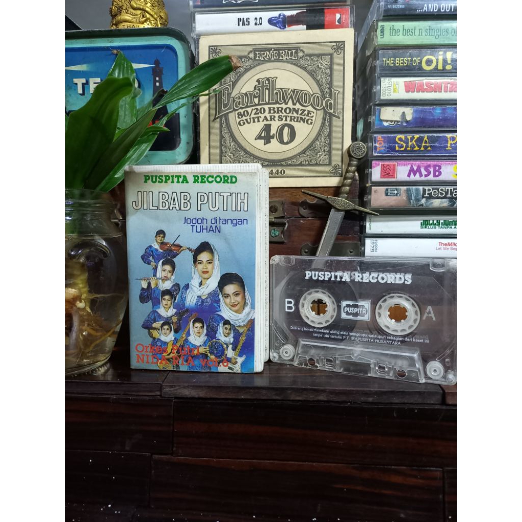 KASET PITA ORKES PUTRI NIDA RIA / JILBAB PUTIH