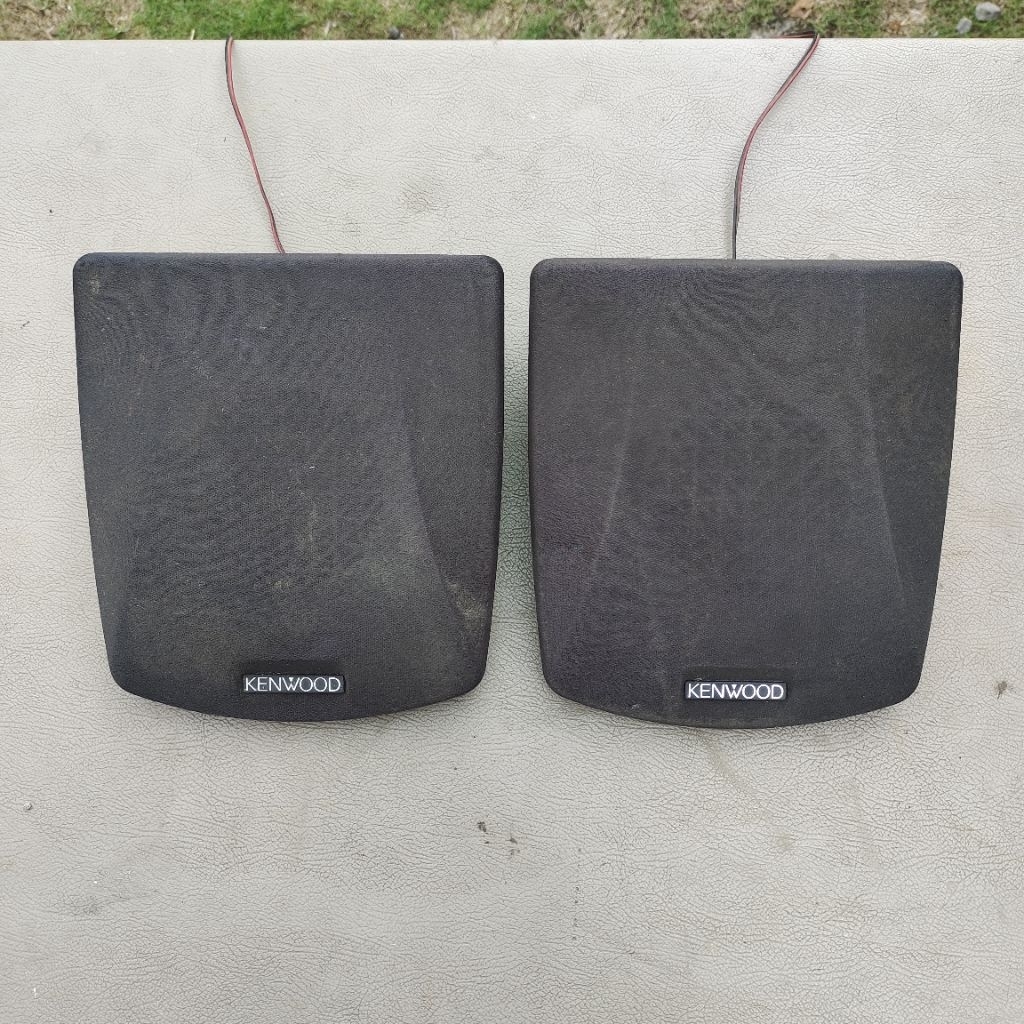 Sepasang Speaker Kenwood
