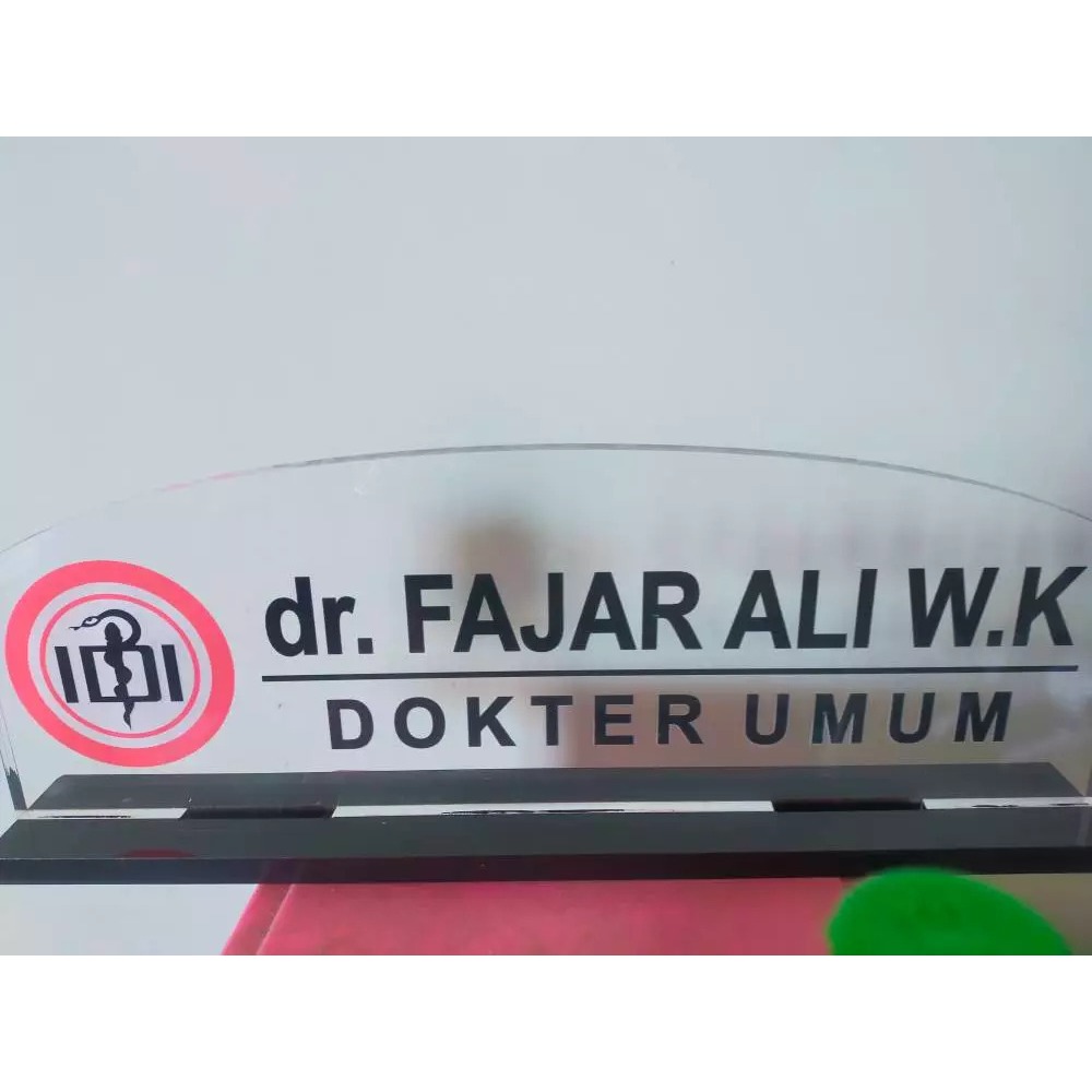Papan Nama Meja Kantor / Papan Nama Meja / Akrilik Nama / Nama Jabatan
