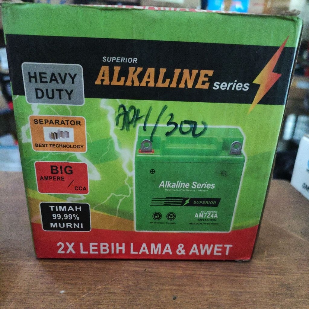 AKI KERING THUNDER ALKALINE