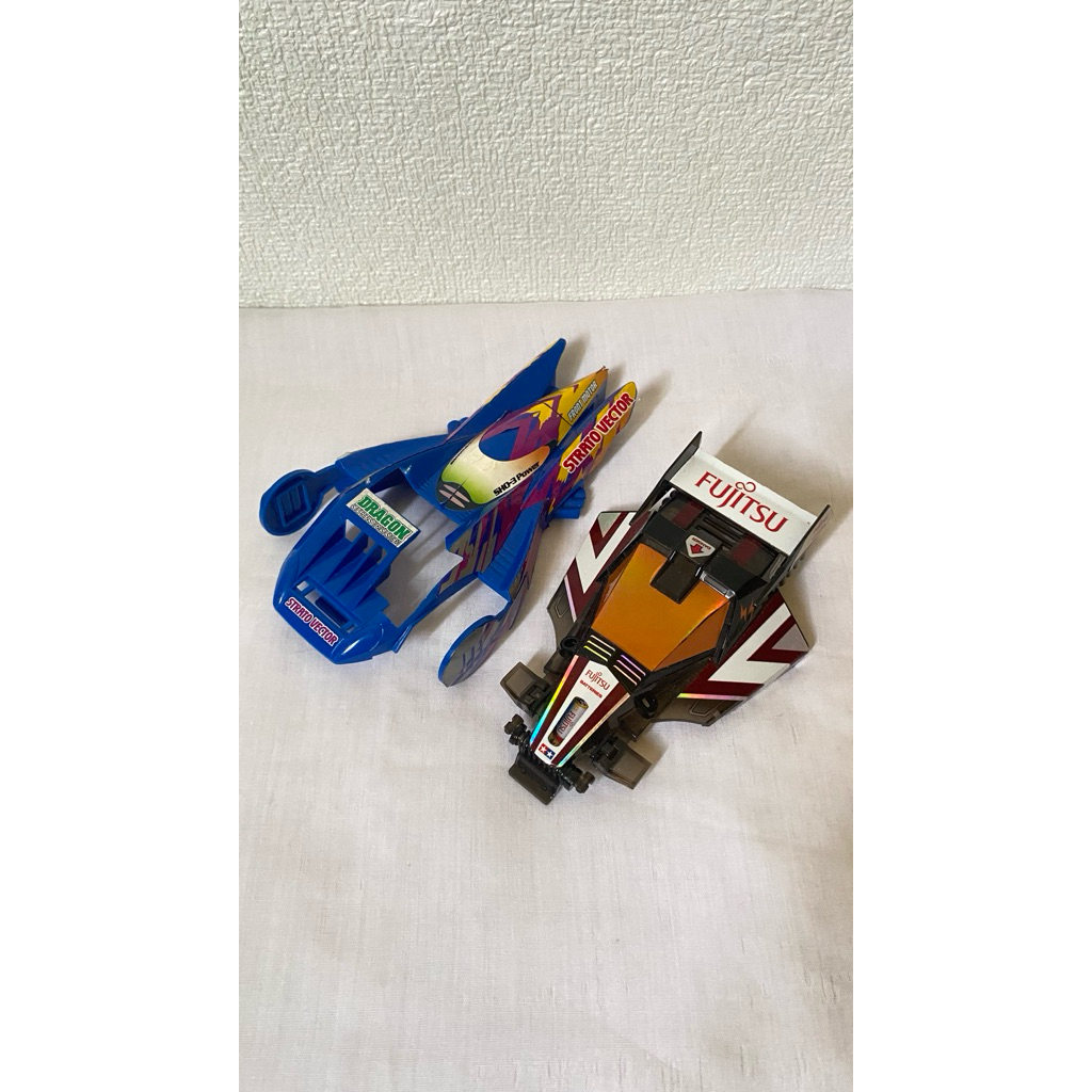 Tamiya Body Strato Vector dan Dash Black Special