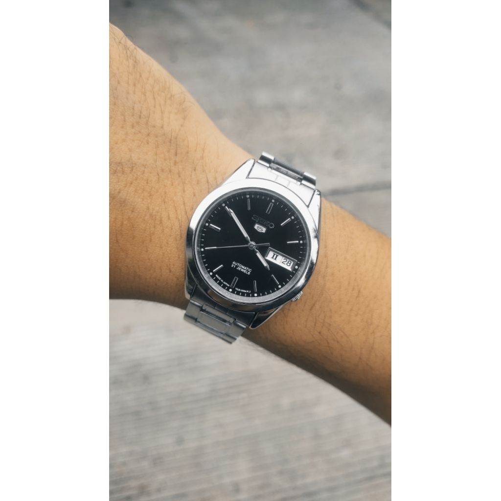 Jam Seiko 5 Black Dial 7s26 Automatic
