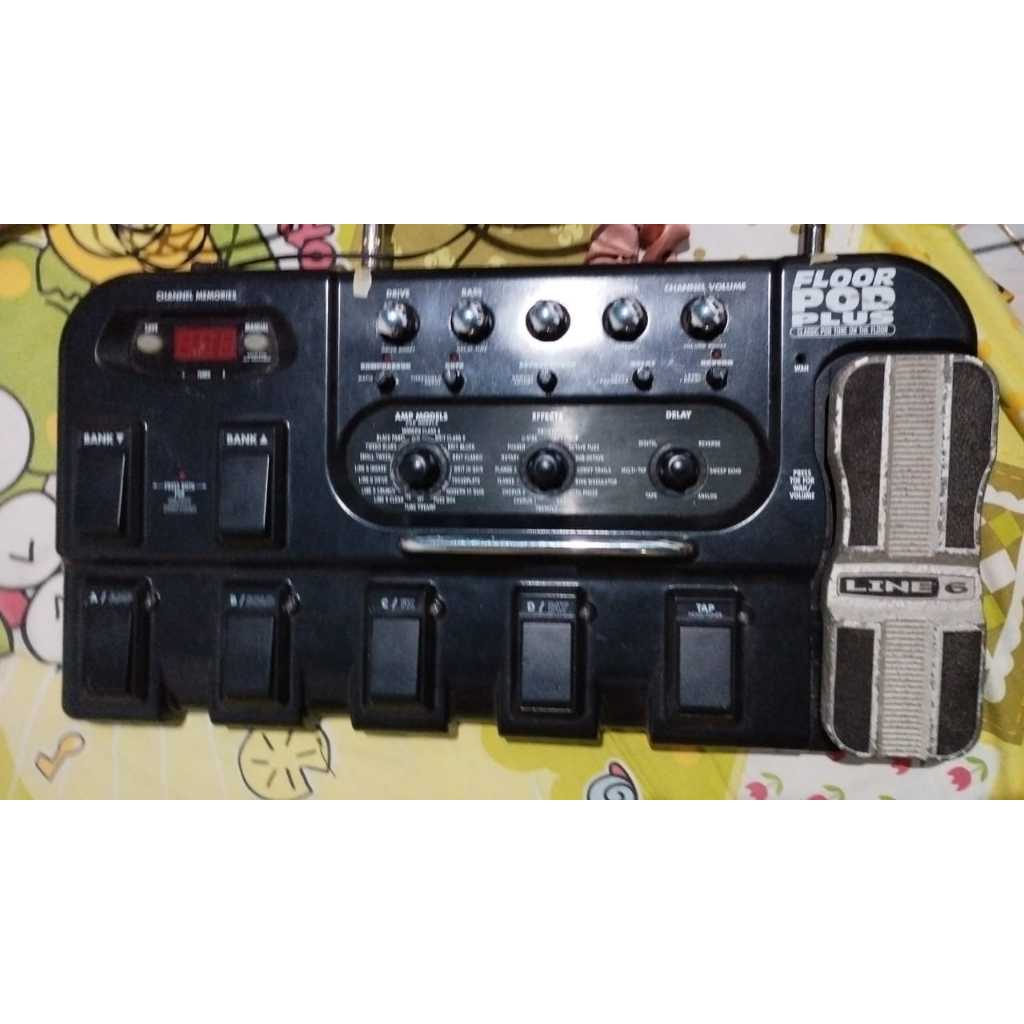 LINE 6 POD FLOOR PLUS
