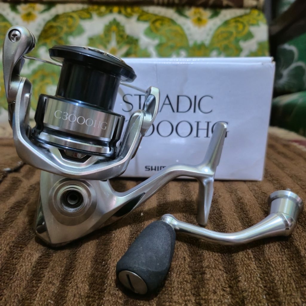 Reel Shimano Stradic FL C3000HG Second
