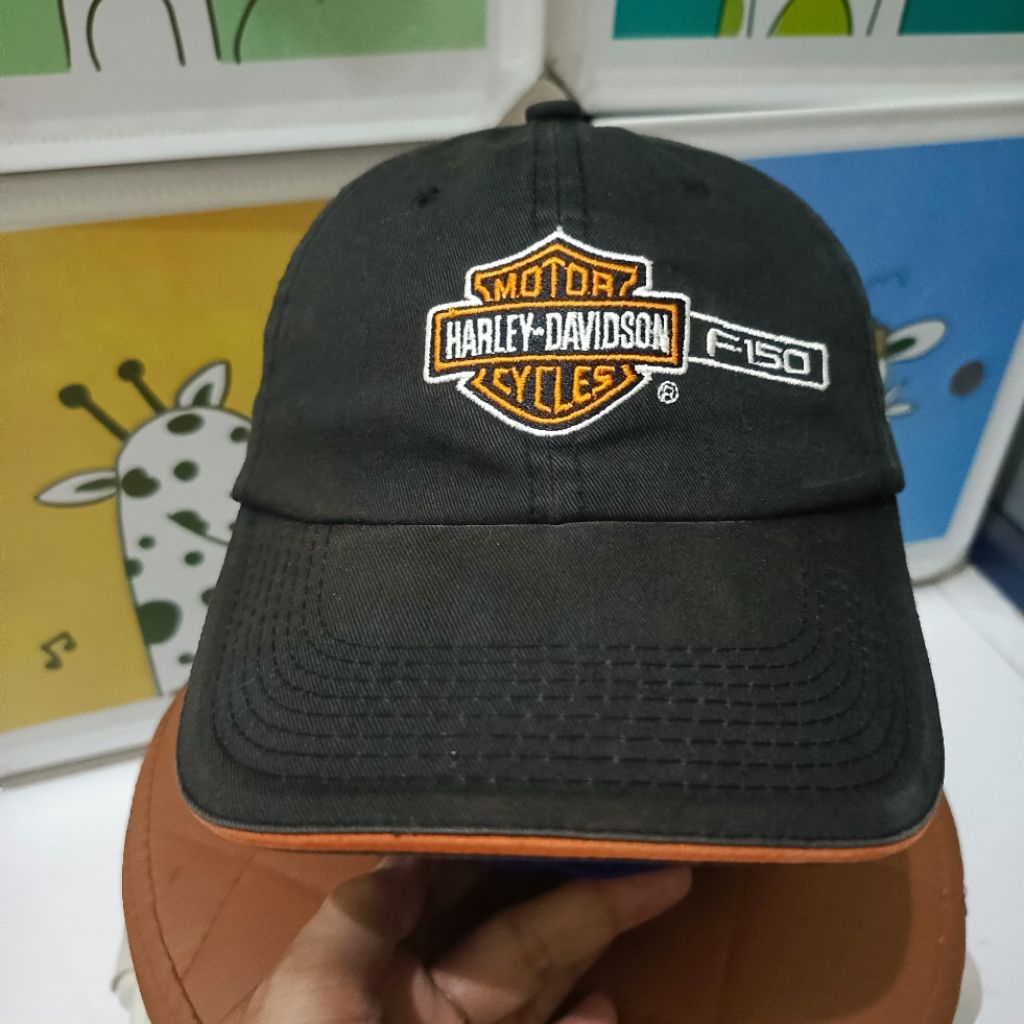 OSFM | Topi Harley Davidson collab Ford Vintage Lawas