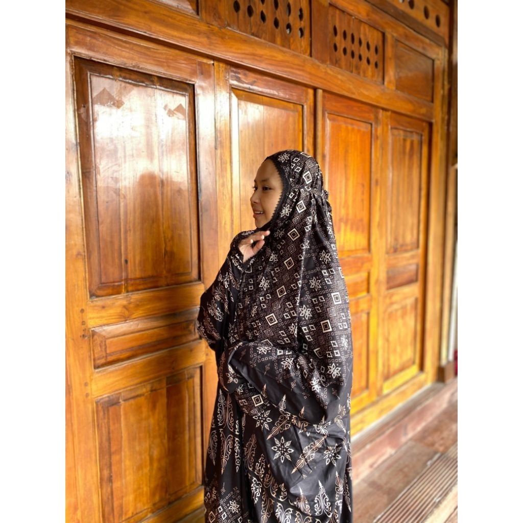 MUKENA TERUSAN DEWASA BAHAN RAYON ADEM FLOWLY TRENDY