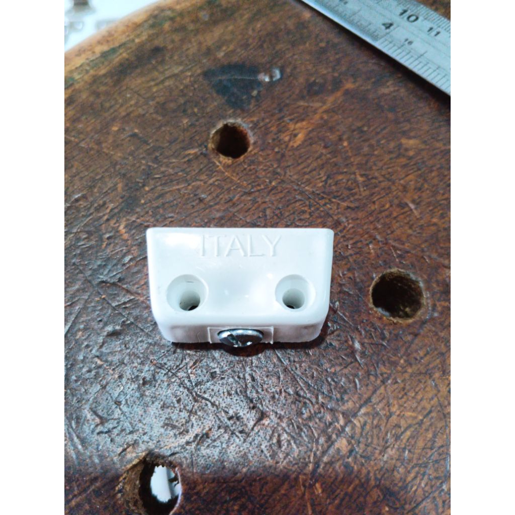 Trapes italy Ambalan Lemari Rak Kayu