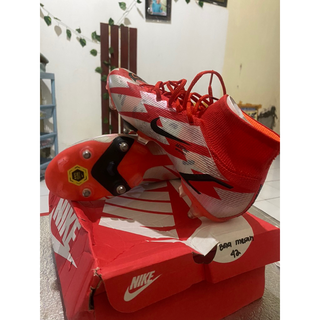 Sepatu Bola Nike Mercurial Superfly 8 Elite CR7 FG