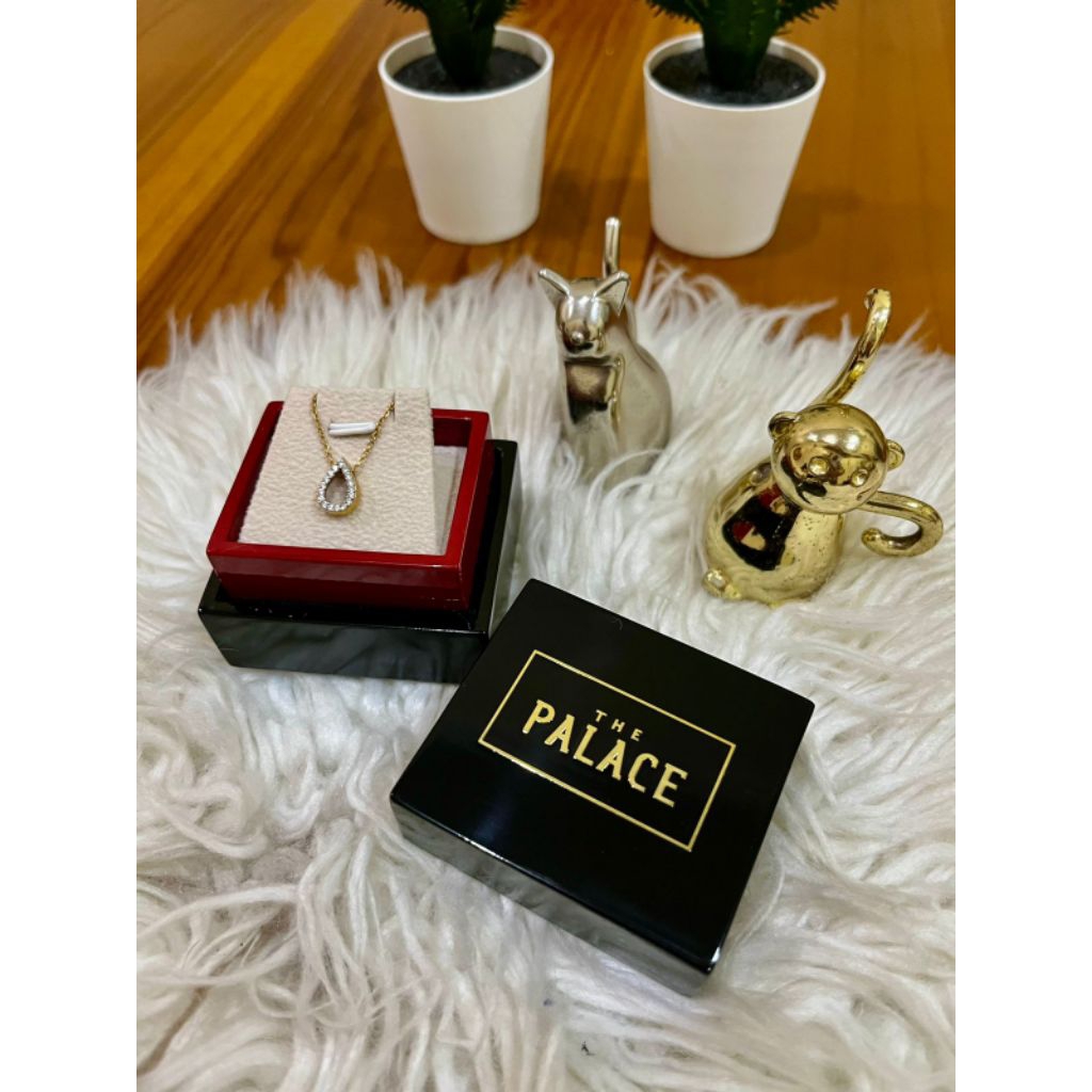 the PALACE Box kalung authntic