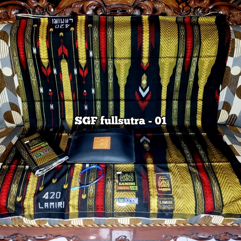 Sarung LAMIRI 420 Full Sutra Motif SGE Mix Ceplok 3 Part 02
