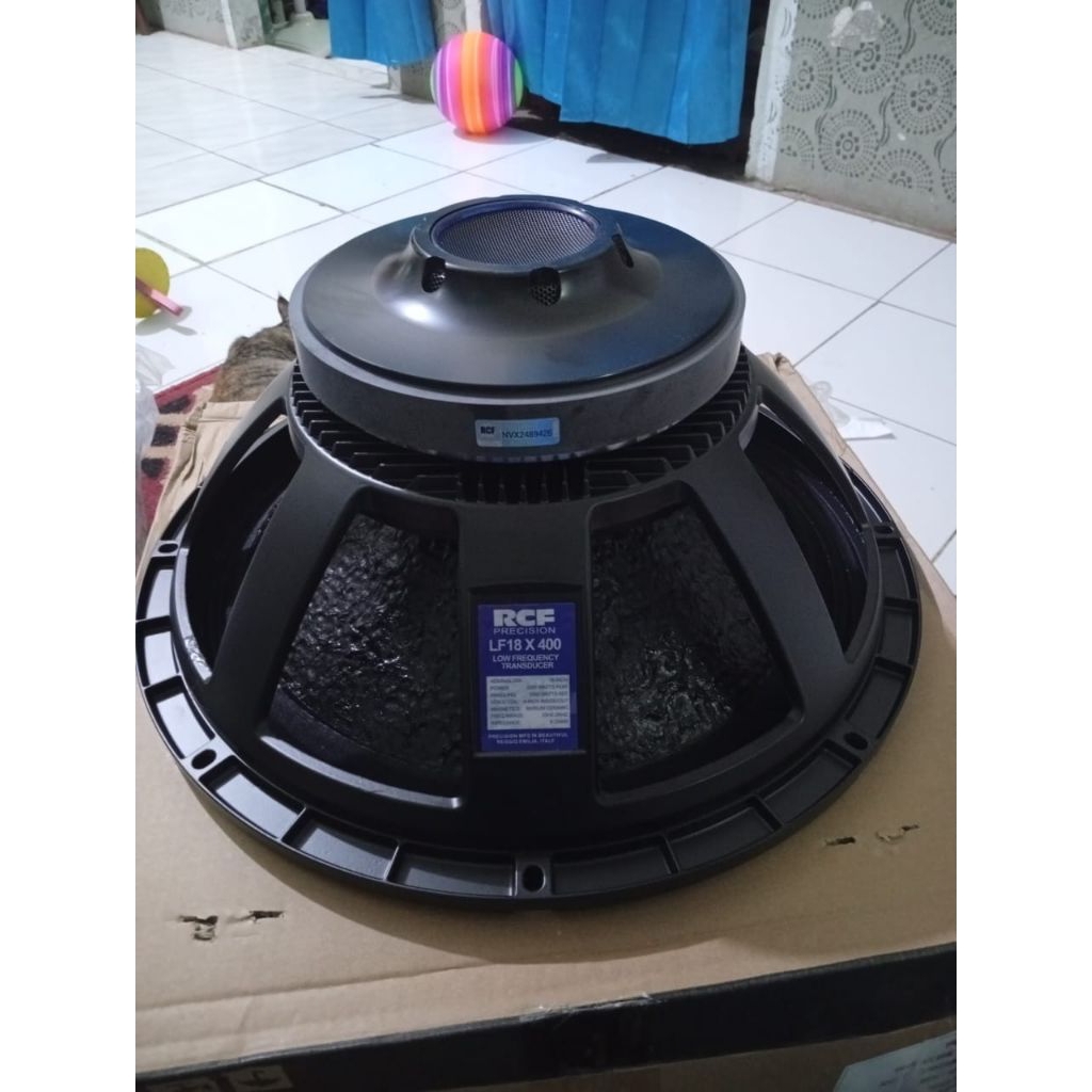 Speaker rcf LF18x400
