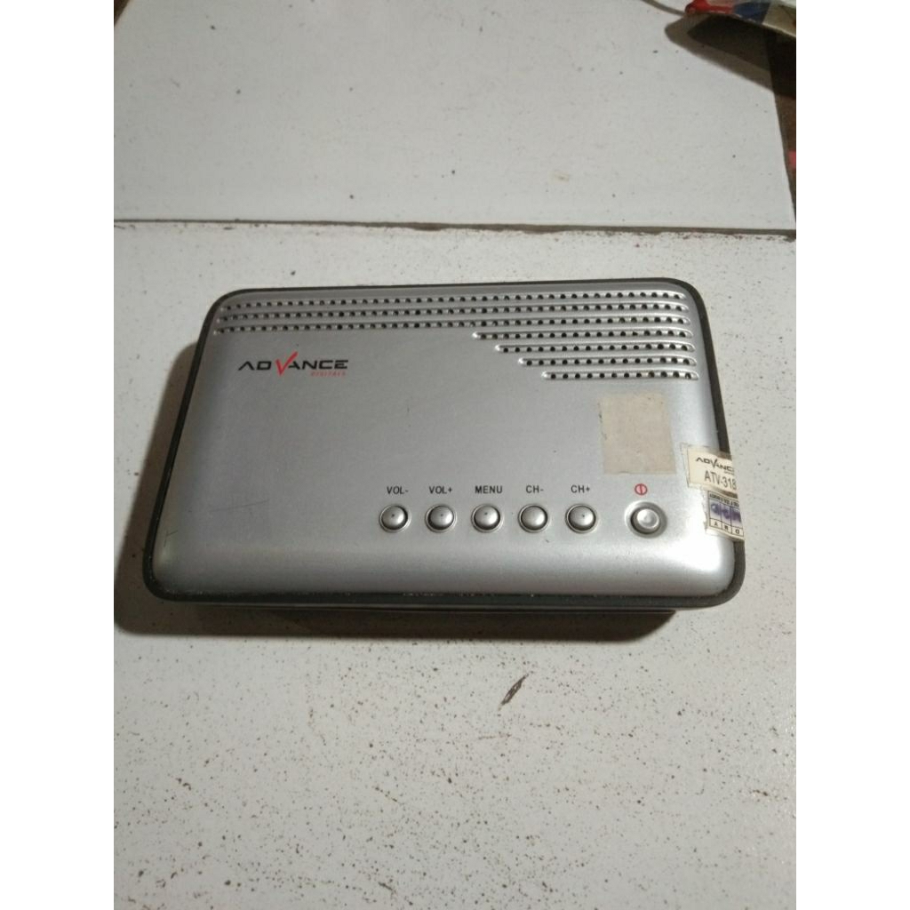 alat tv tuner eksternal advance pc-tv box
