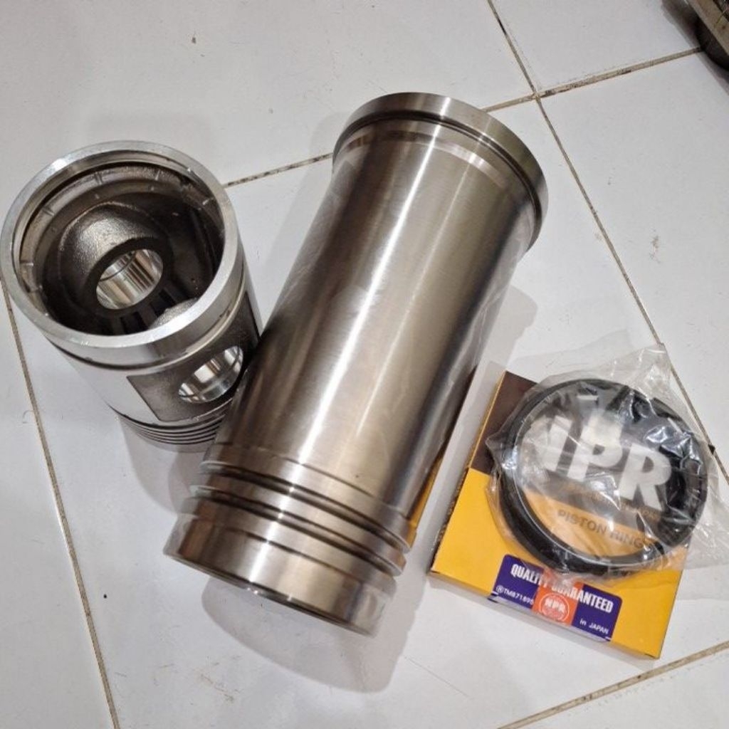 DF2105 24 HP Liner Piston Ring Mesin DONFENG 24 PK DF 2105 MESIN 2 SILENDER