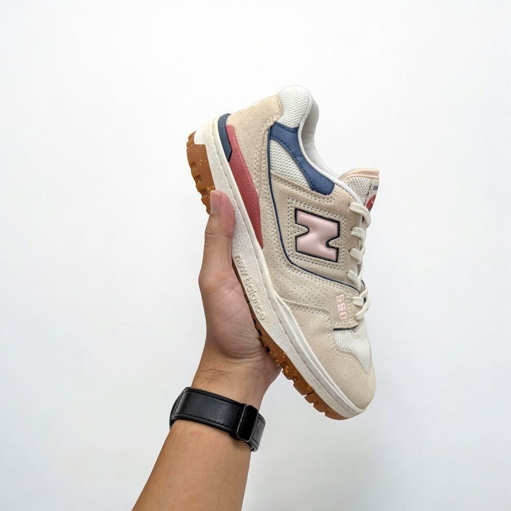 New balance 550 size 39 insole 250 preloved