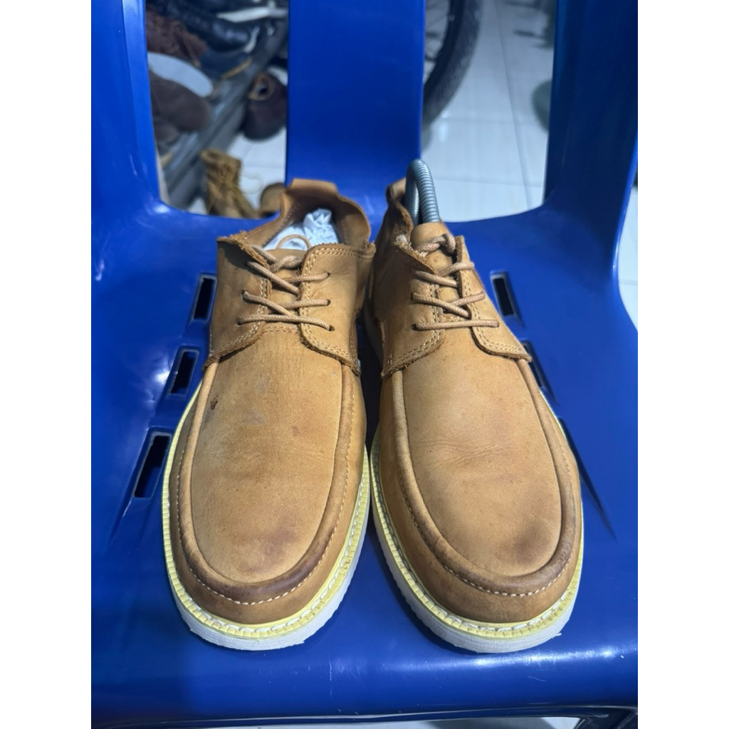 Caterpillar Low Moctoe