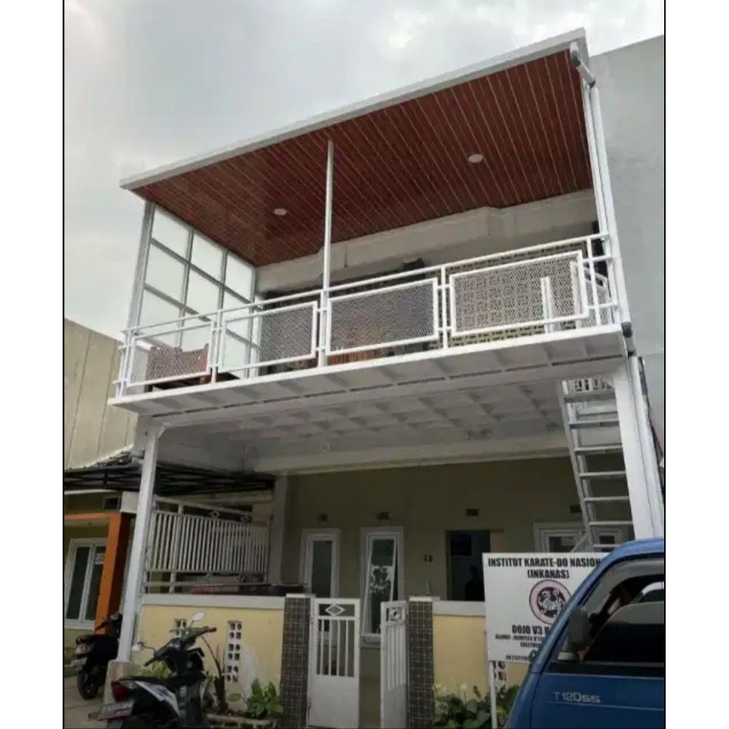kanopi balkon mezzanine