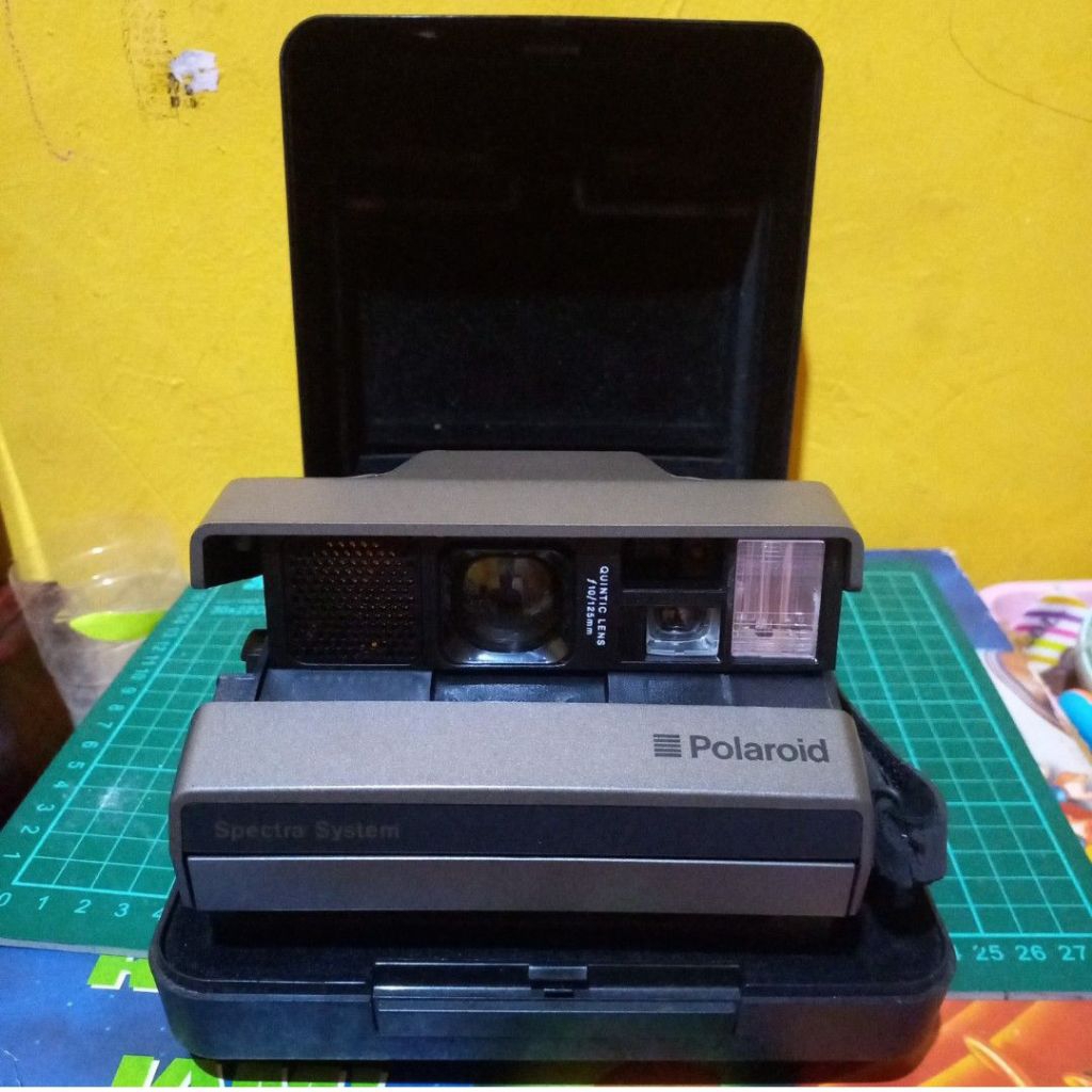 camera polaroid spectra vintage