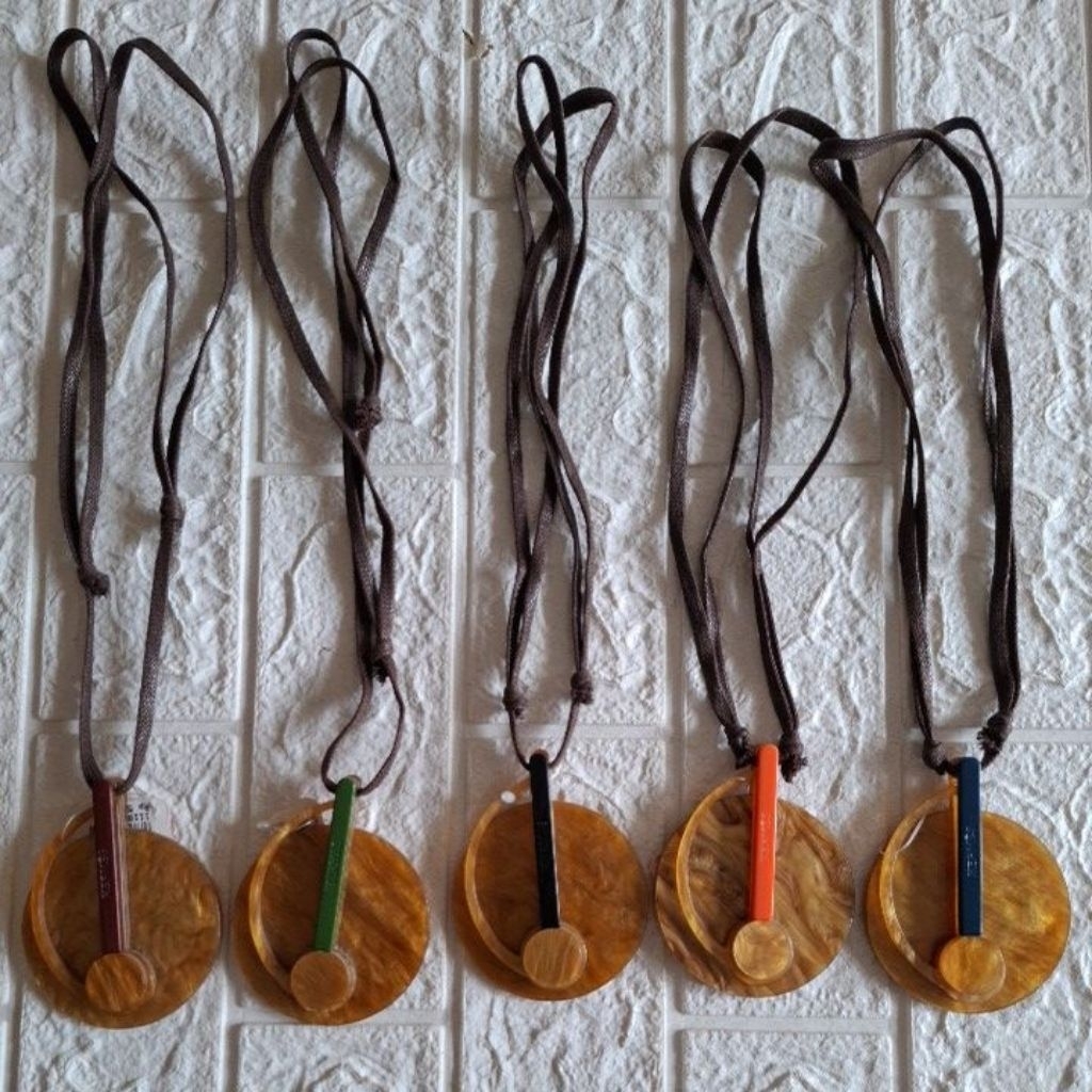 kalung fashion model mainan bulat