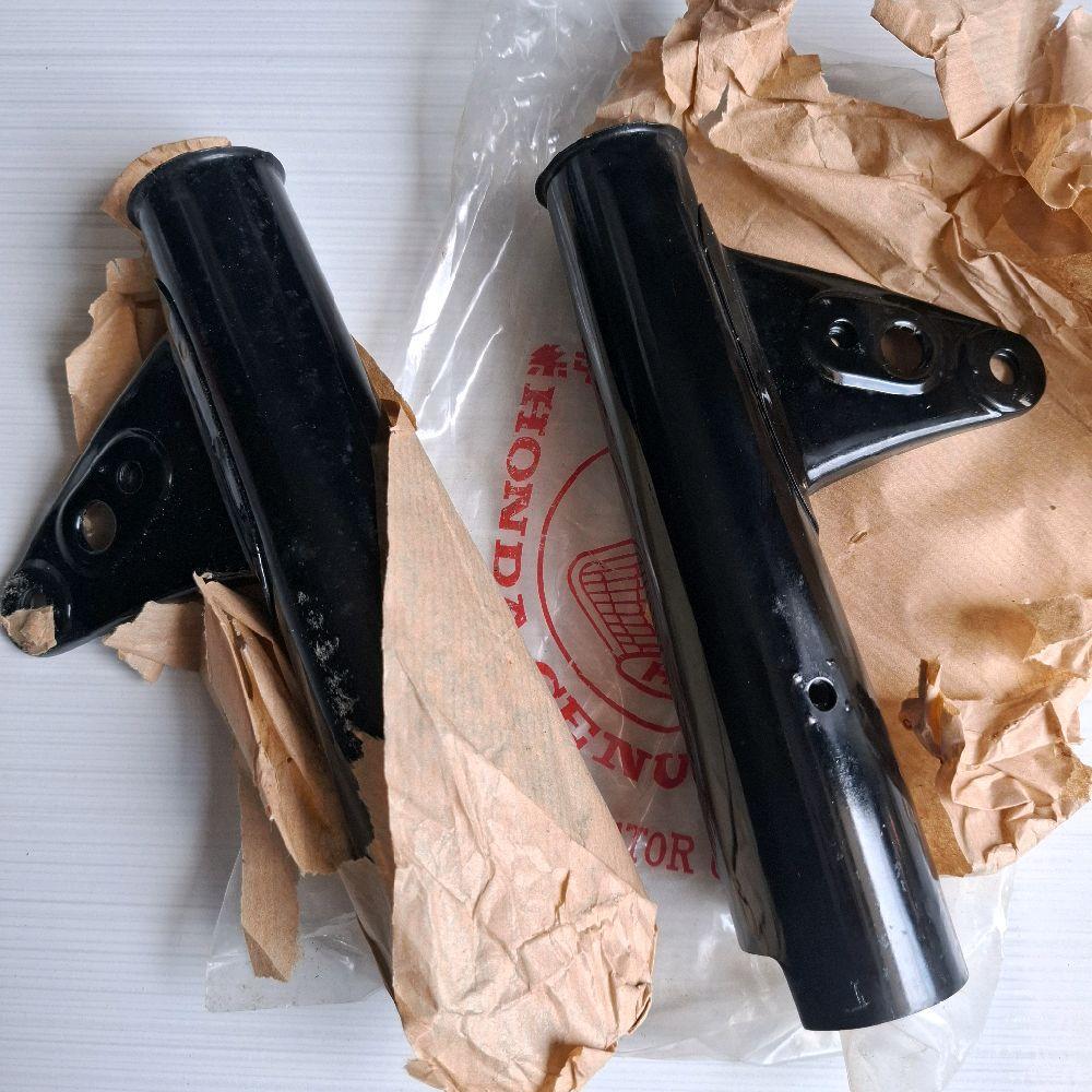 kuping kupingan lampu headlamp sen depan taiwan cb125 cb 125 cb125s hitam