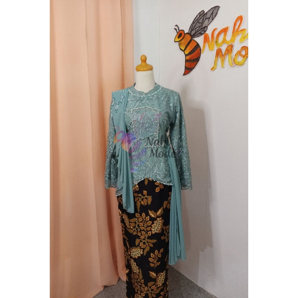 kebaya modern by nahl mode warna hijau jage,ukuran LD 90-95CM,kebaya wisuda tunangan pengantin konda