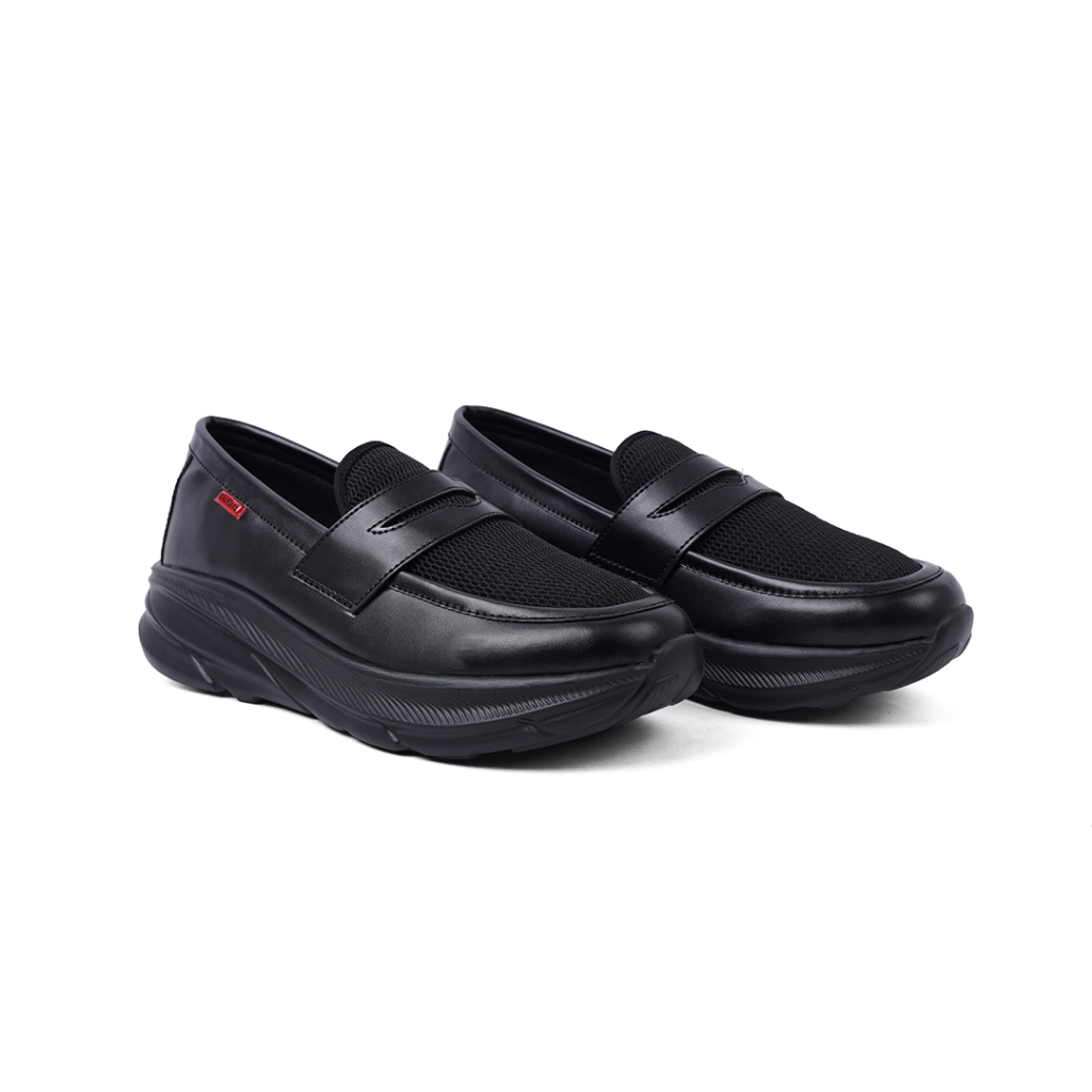 Sepatu Kickers Sneakers Loafers Slip On Sport Casual Style Pria Dewasa Walking Shoes Hitam