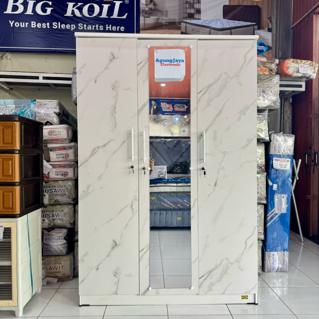 LEMARI PAKAIAN MINIMALIS 3 PINTU LEMARI BAJU KAYU SUDAH RAKIT (CILEGON SERANG)