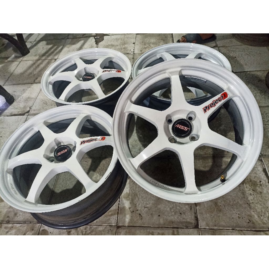 velg second lenso ring 17 pcd 4x100