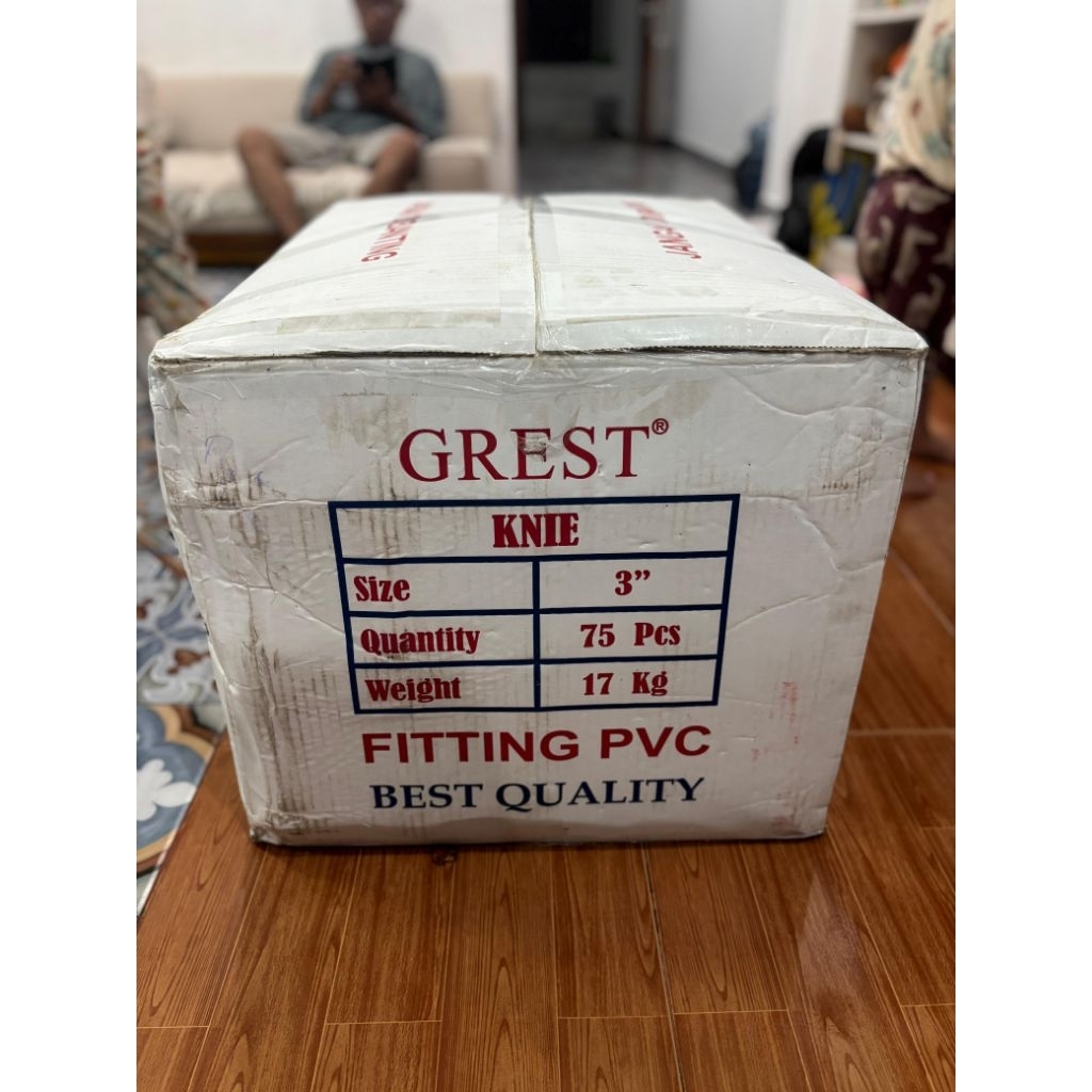 knee 3 inch Grest (sambungan pipa) per Dus isi 75 buah
