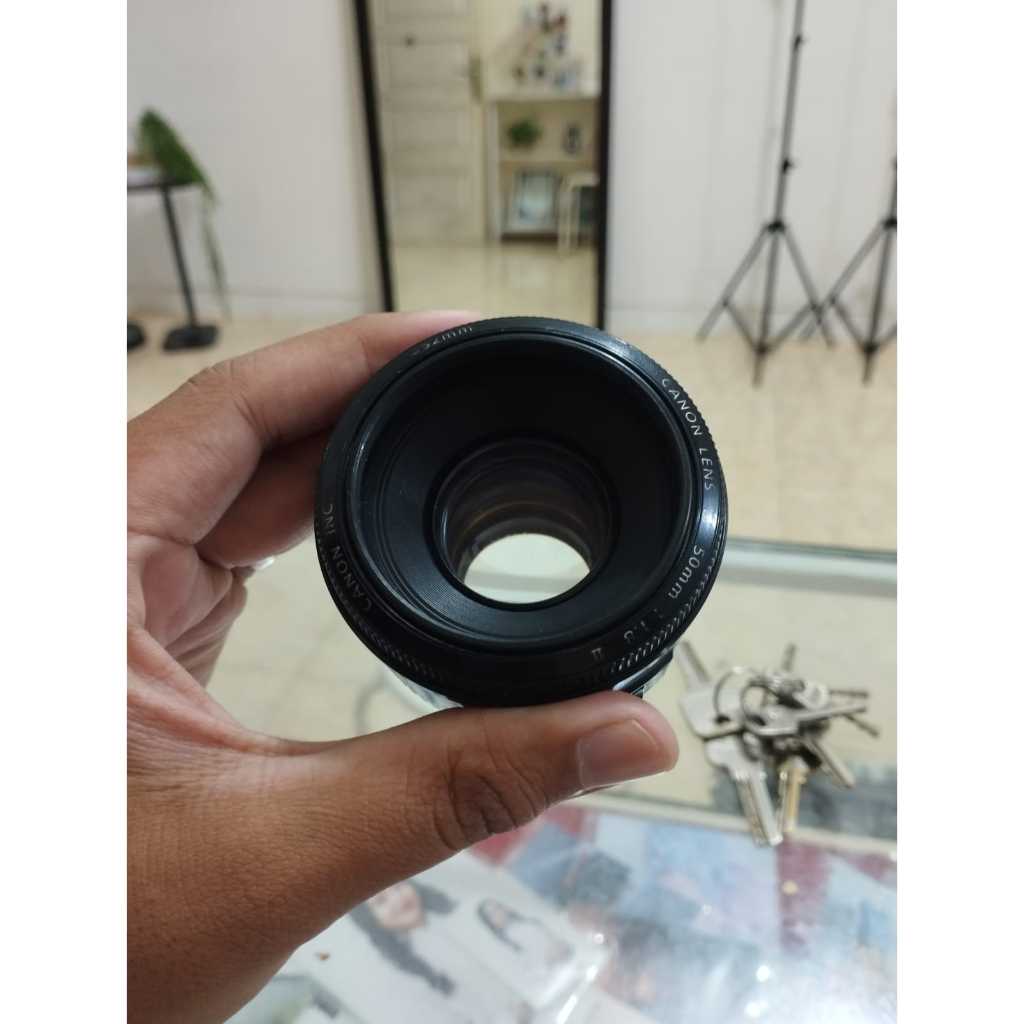 Canon Lensa fix 50mm Canon f1.8