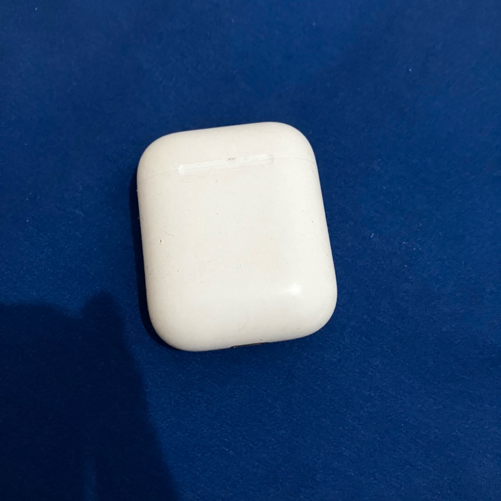 Apple Airpods 2nd Gen (Case dan Left Airpods Only)