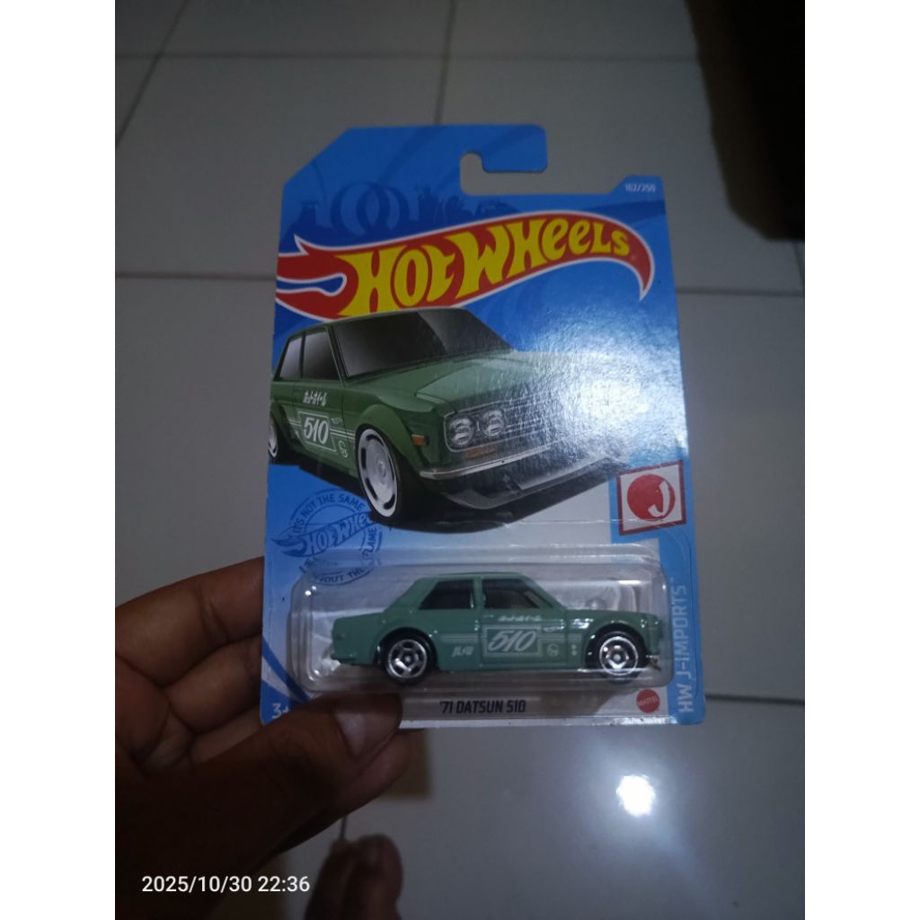 hot wheels 71 datsun 510