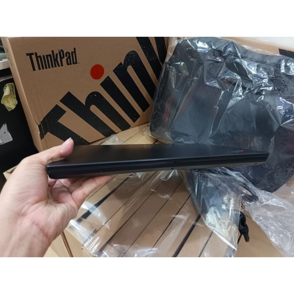 ThinkPad X390