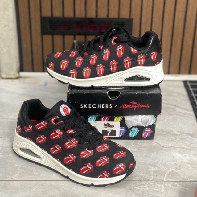 SKECHERS STREET UNO X ROLLING STONE WOMEN'S SNEAKERS - BLACK