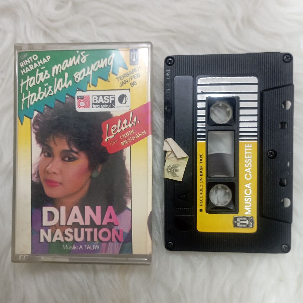 Kaset Pita Diana Nasution