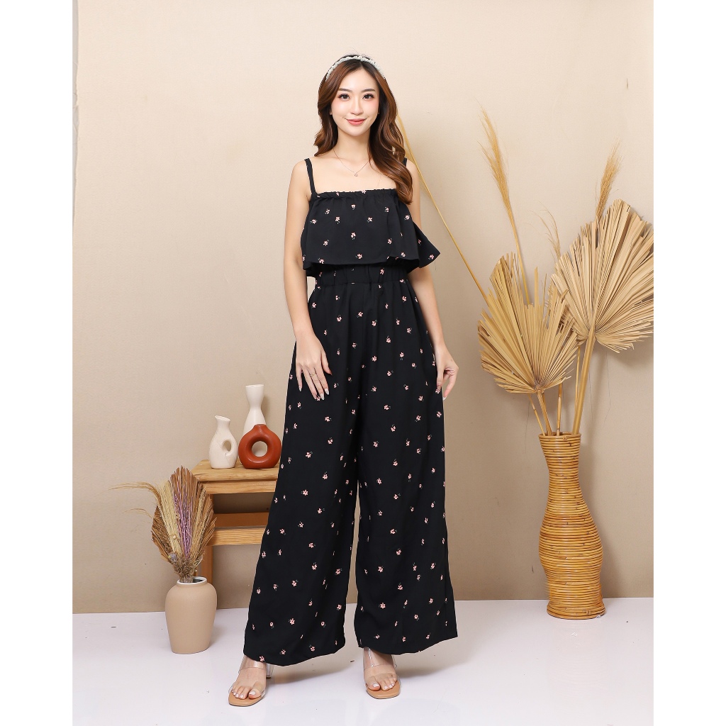 Baju terusan jumpsuit pantai kekinian lucu bermotif bunga bestseller ootd fashion wanita cewek