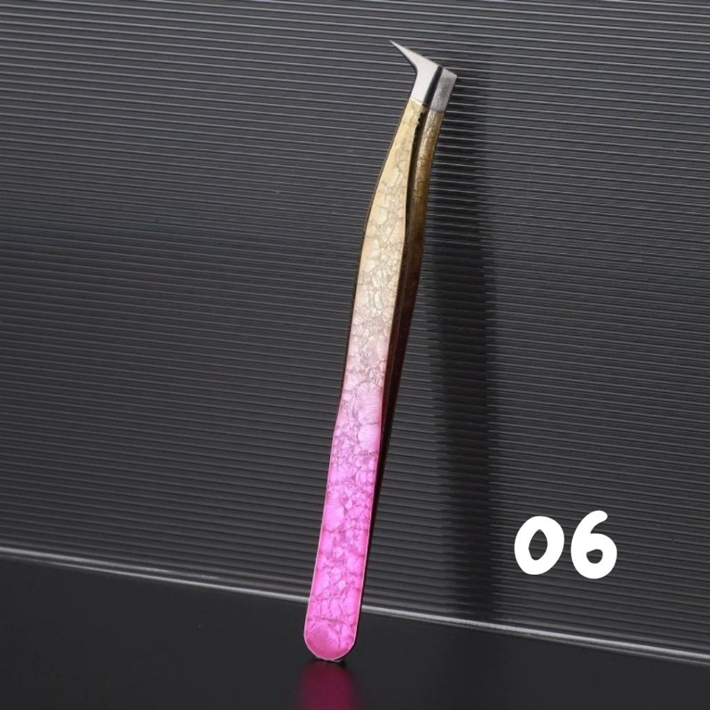 06