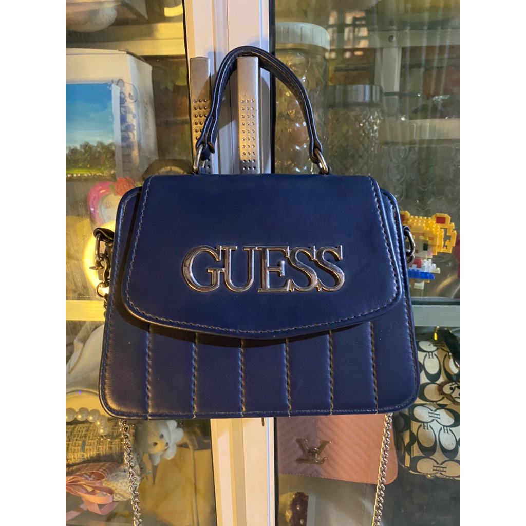 tas gu*ess wanita selempang warna biru tas wanita pre ❤️