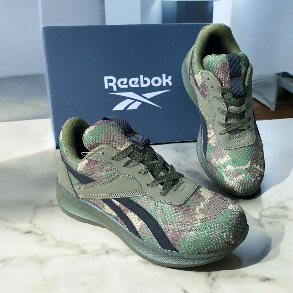 Reebok Pria Running Shoes Hitam