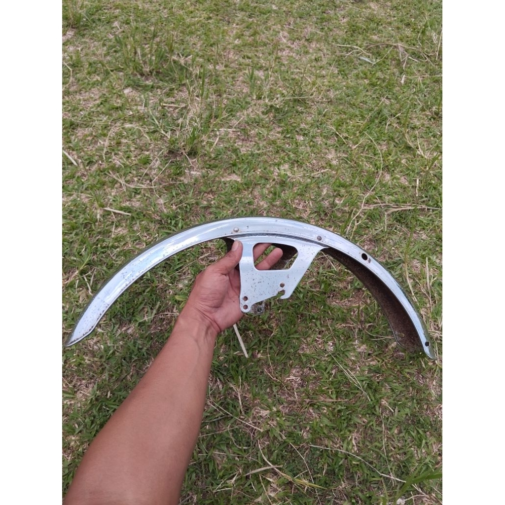 sepakbor slebor depan original gl 100 gl125