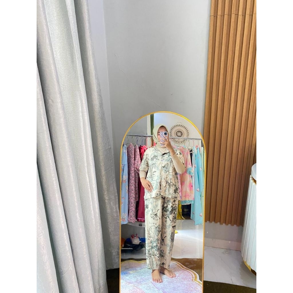 One Set Rayon Lengan Pendek