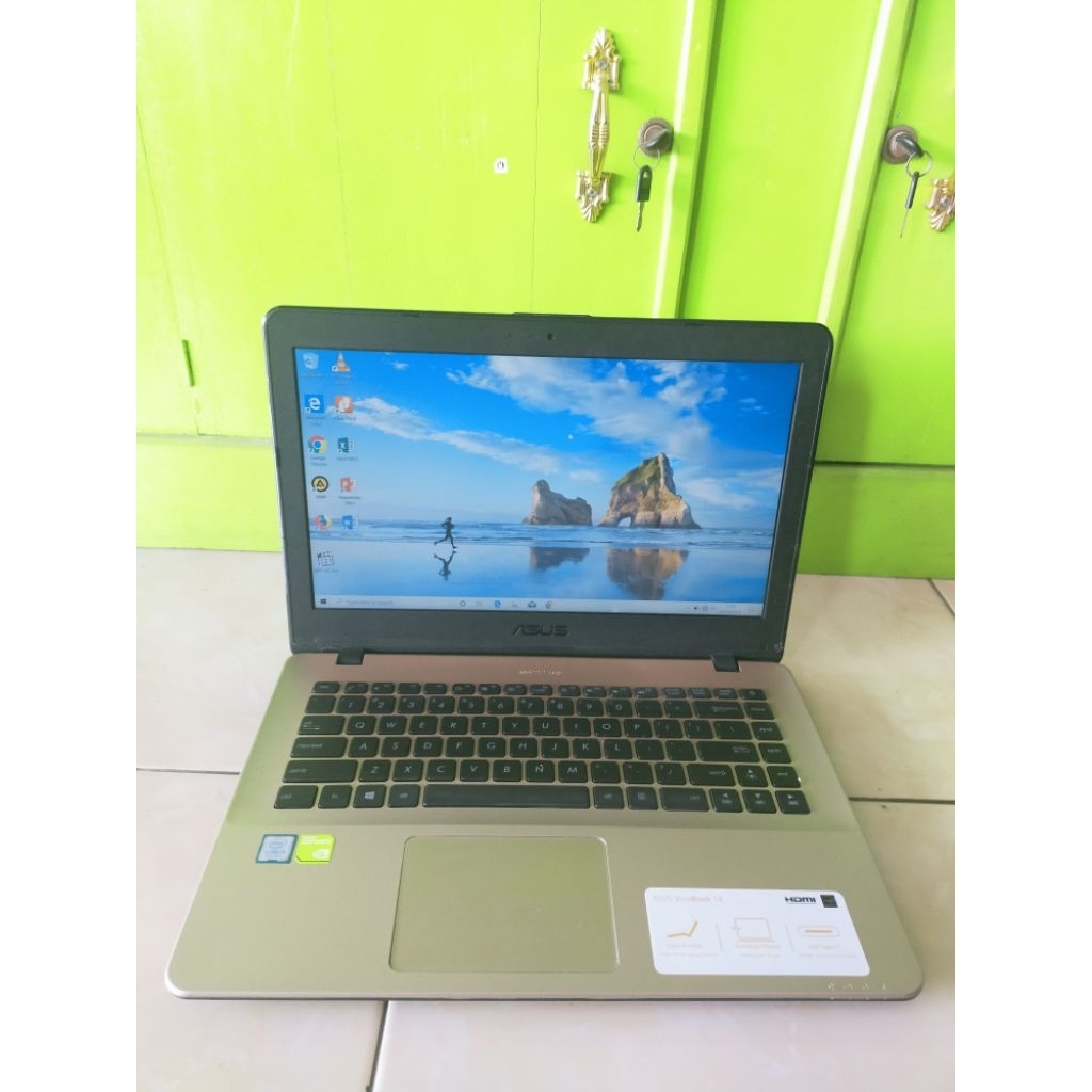 Asus A442U core i5 gen 8 ram 16 GB