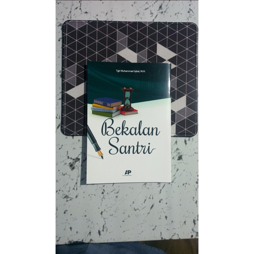 Buku BEKALAN SANTRI untuk santri dan masyarakat