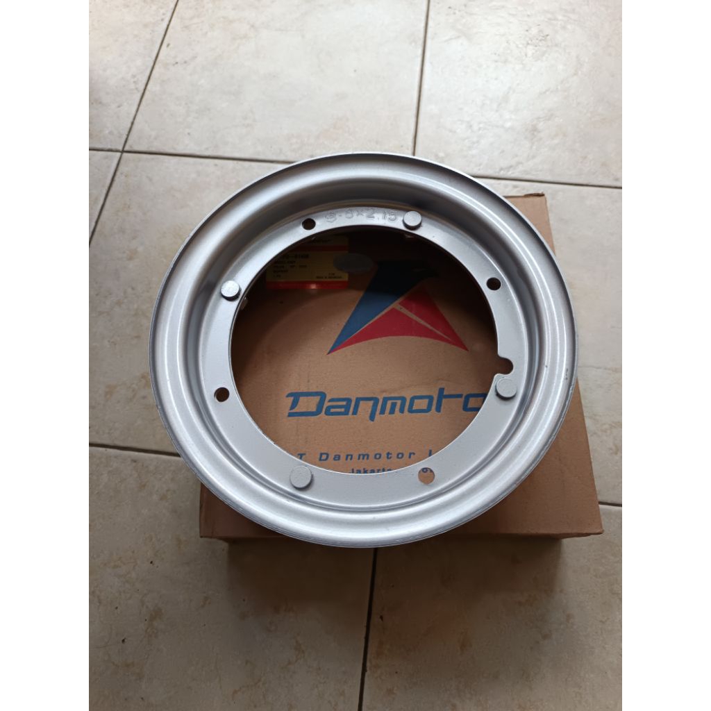 Velg Ring 8 untuk Vespa Super Sprint PX PS - Produk Resmi PT Danmotor Indonesia