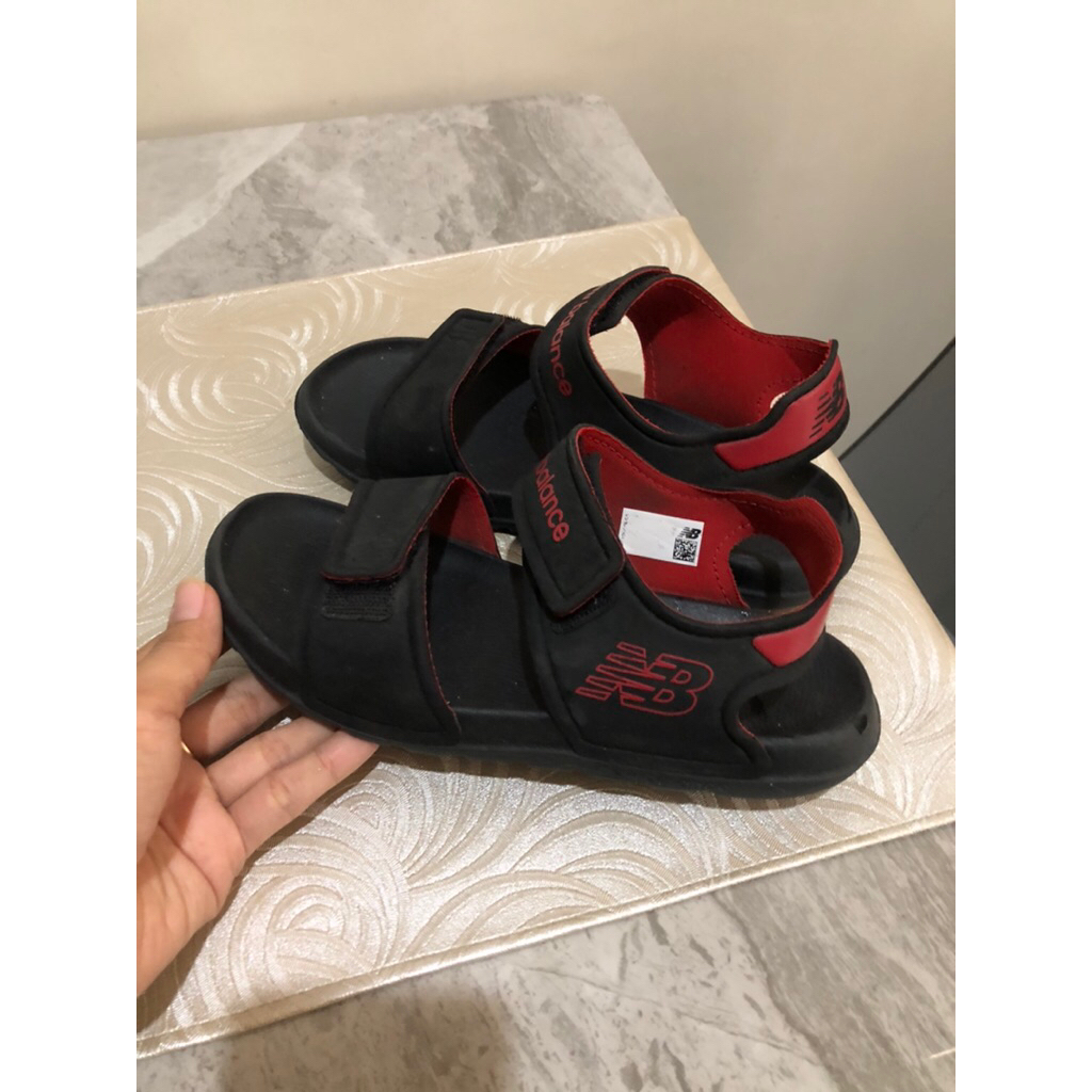 sendal anak new balance sz 33,5 preloved